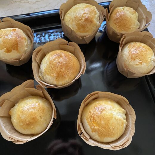 バターの代わりにソイレブールで焼いたブリオッシュ